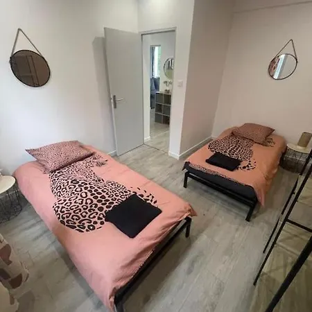 F4 Elegant - Cosy Apartament Strasburg